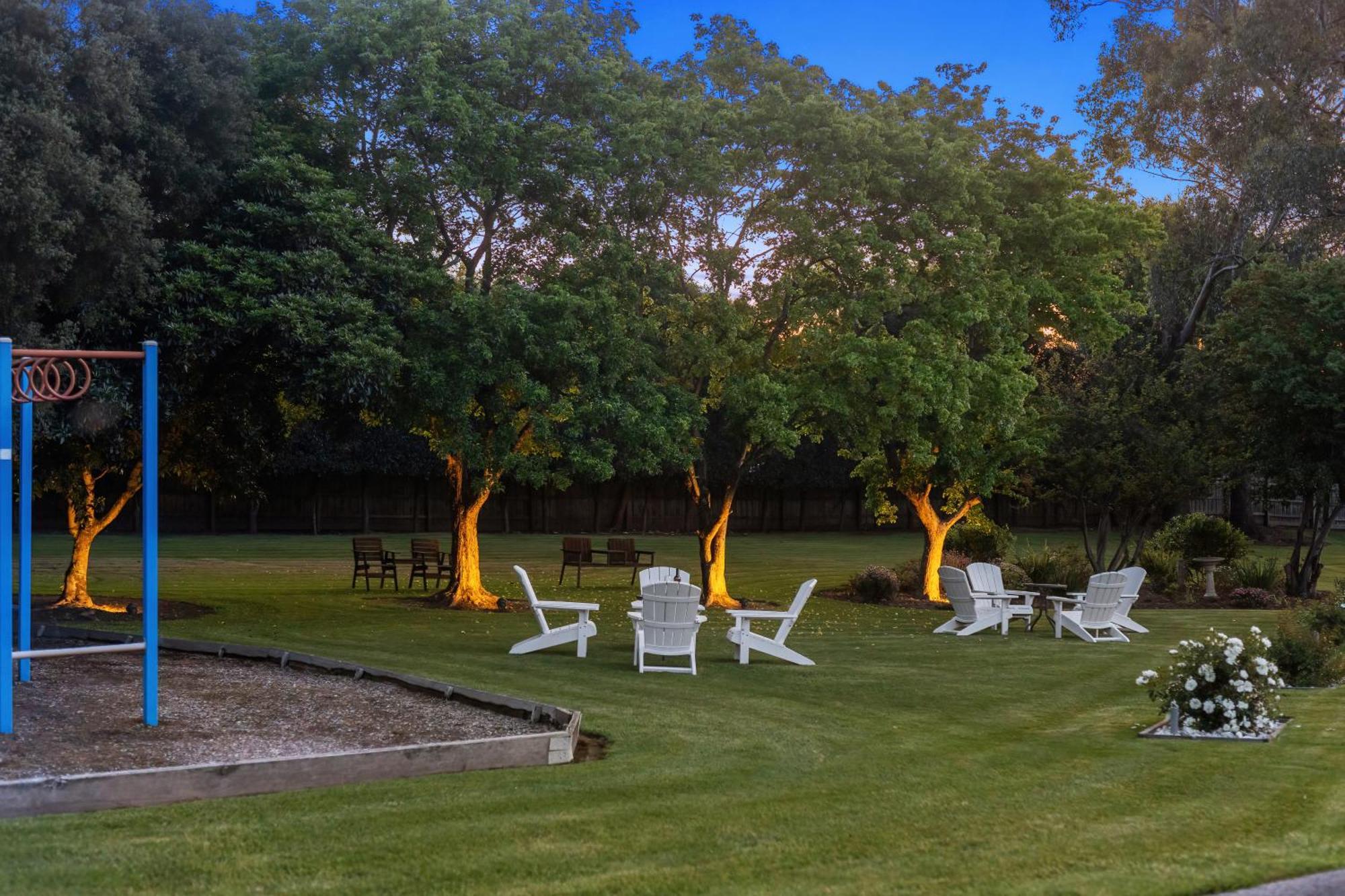 Healesville Motor Inn Экстерьер фото